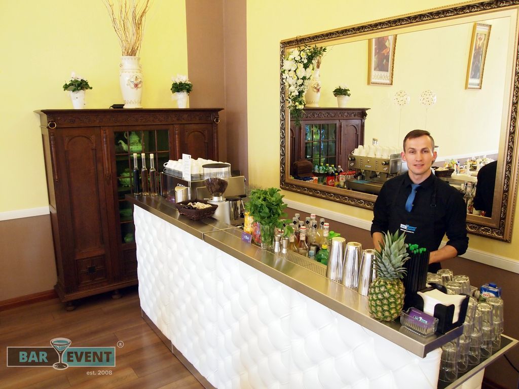 Barista Na Wesele Atrakcyjne Ceny Wysoka Jakosc Uslug Bar Event